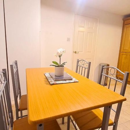 Lovely Double Room With En-Suite In Greenwich London Exteriör bild